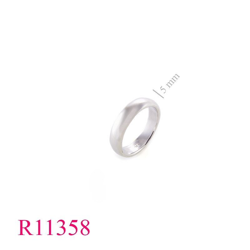 <p>Band Ring, 5mm 2mm thickness.</p>