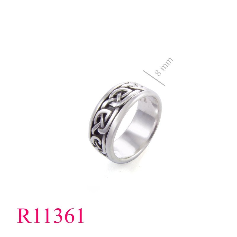 <p>Band Ring, celtic.</p>