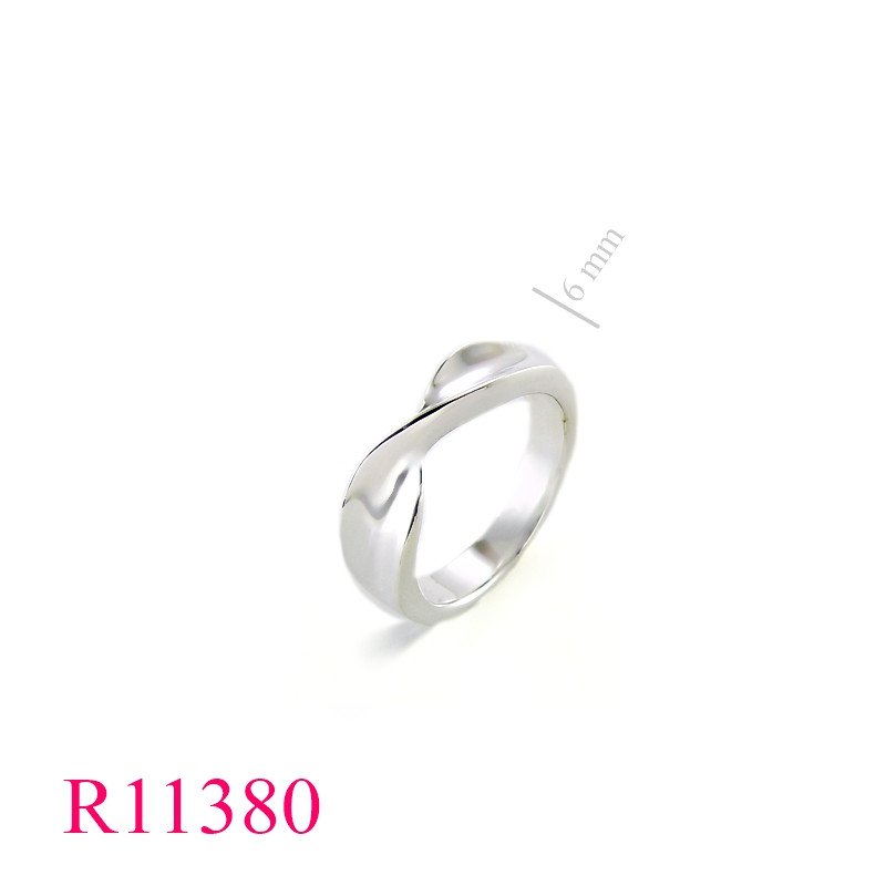<p>Ring, twist face.</p>