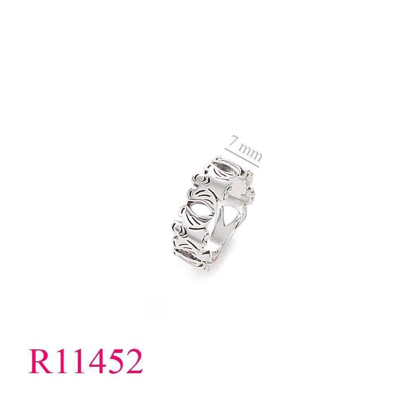 <p>Ring, saints.</p>