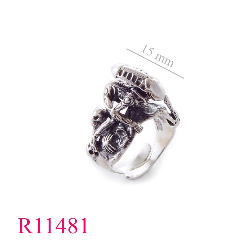 <p>Ring, E.T.</p>