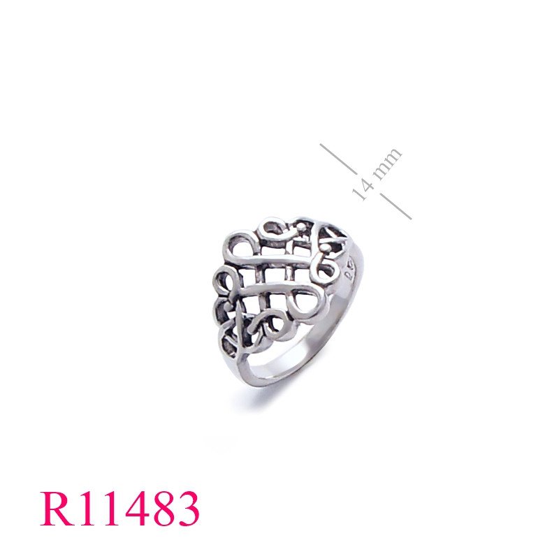 <p>Ring, celtic.</p>
<p></p>