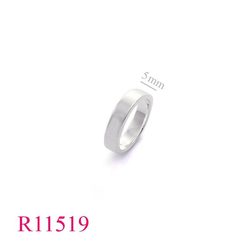 <p>Band Ring, 5mm 2mm thichness.</p>