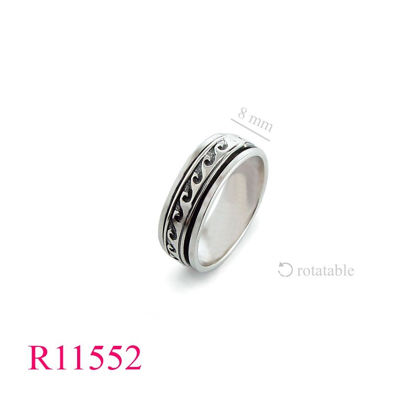 <p>Band Ring, Spinning Ring, wave design.</p>