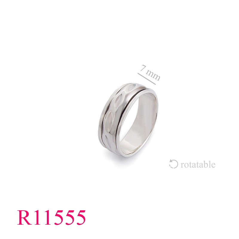 <p>Band Ring, Spinning Ring.</p>
