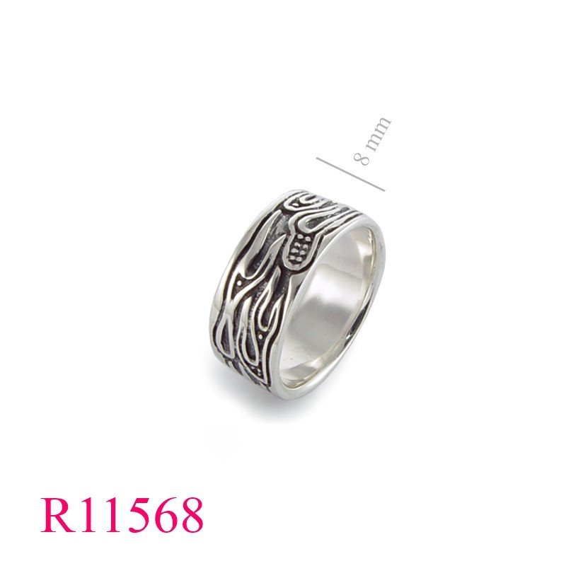<p>Band Ring, fire design.</p>