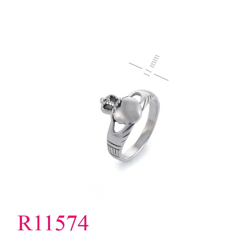 <p>Ring, Claddagh.</p>