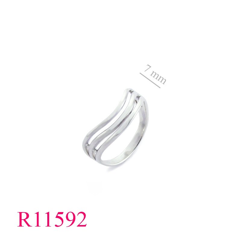 <p>Ring, 3 wavy lines.</p>