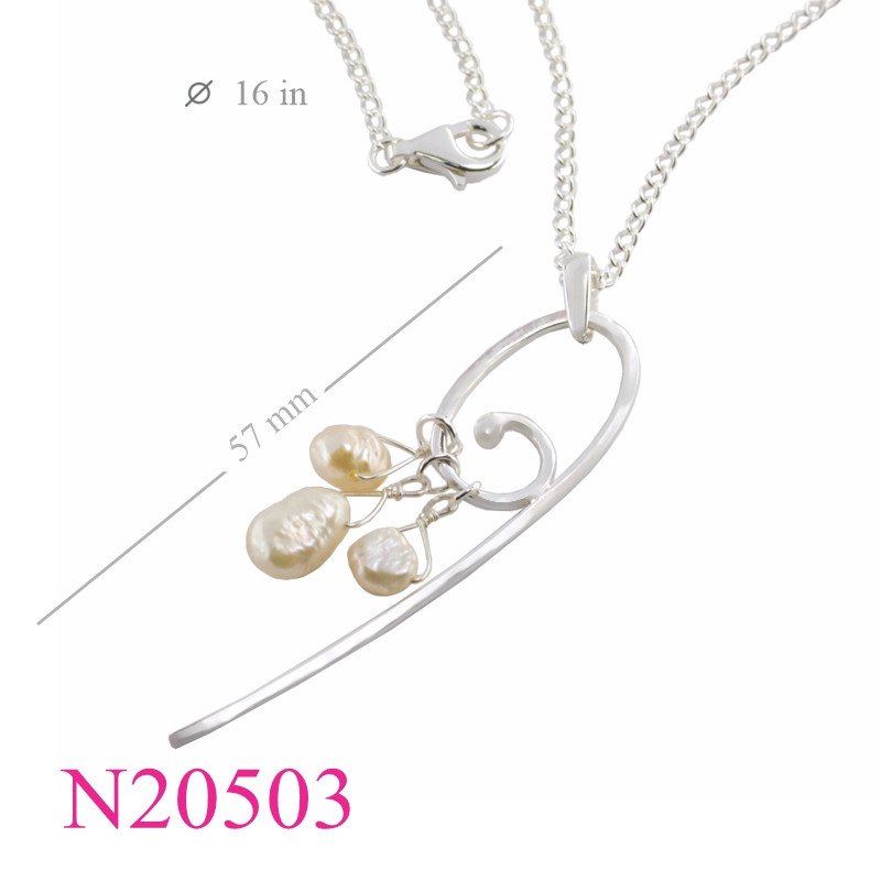 <p>Necklace, swirl and 3 hanging FWPs.</p>