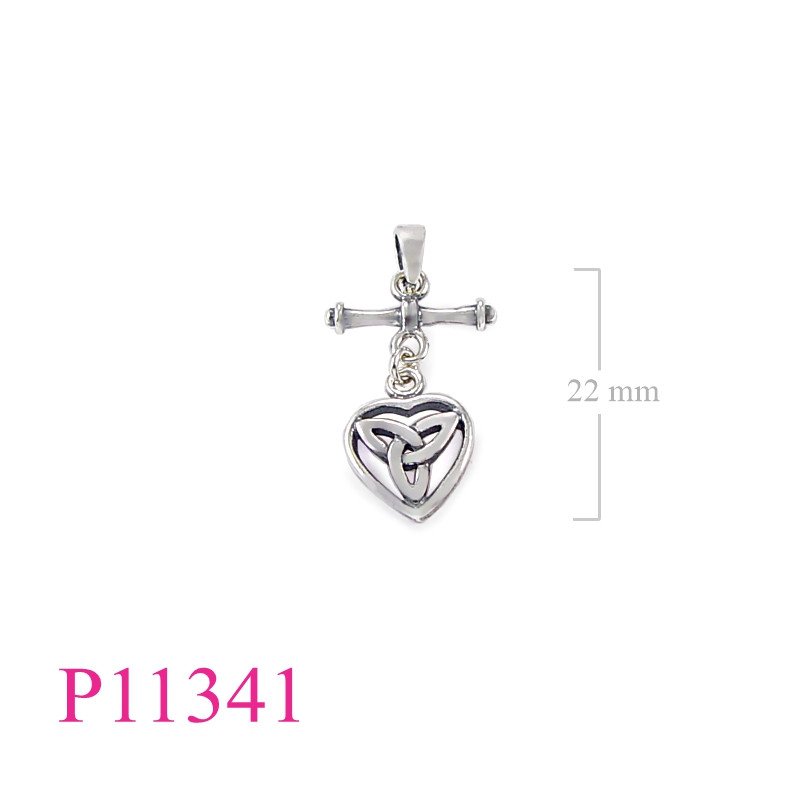 <p>Celtic Pendant, Heart Pendant, hanging.</p>