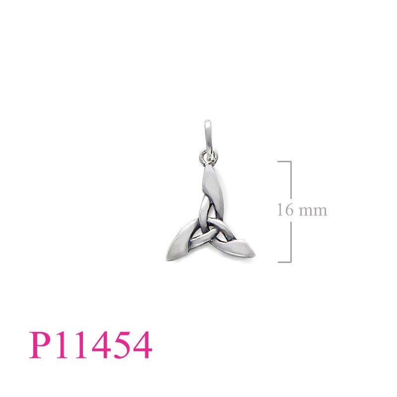 <p>Celtic Pendant, triangle celtic.</p>