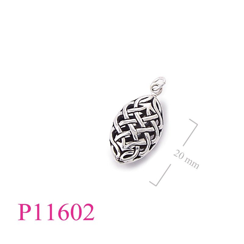 <p>Celtic Pendant, double side drop shape celtic design.</p>