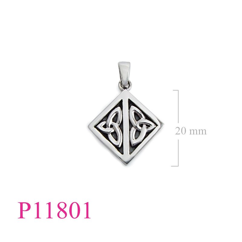 <p>Celtic Pendant, square celtic.</p>