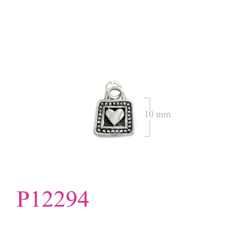 <p>Pendant, heart in sqoare.</p>