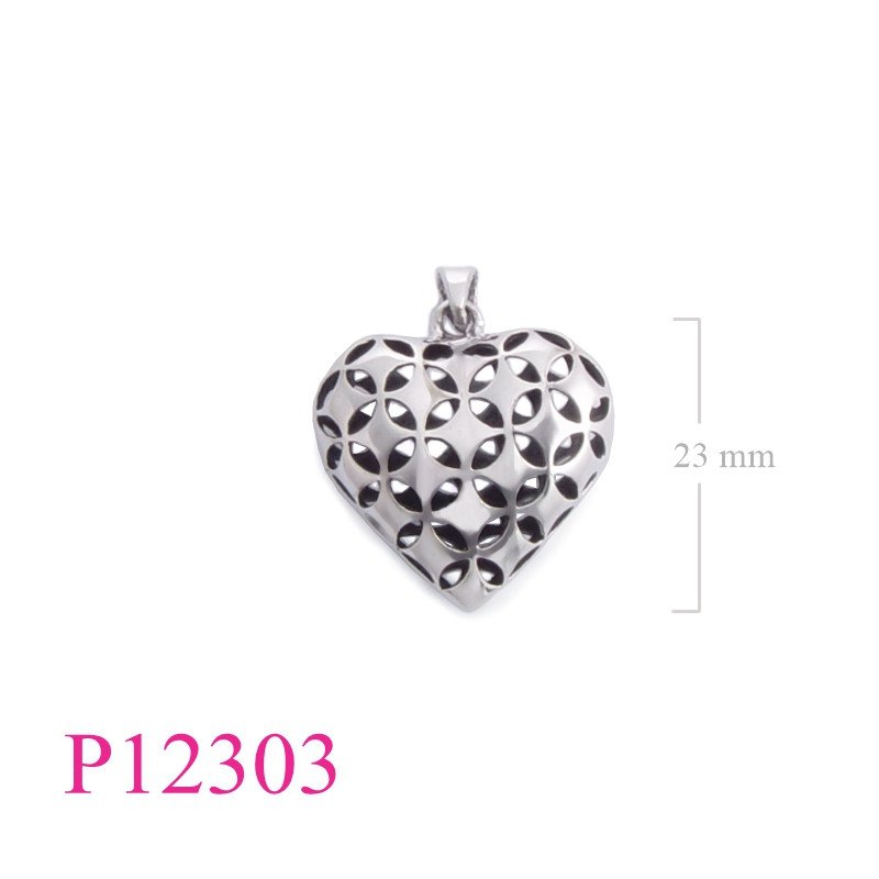 <p>Pendant, 23mm stencil puff heart.</p>