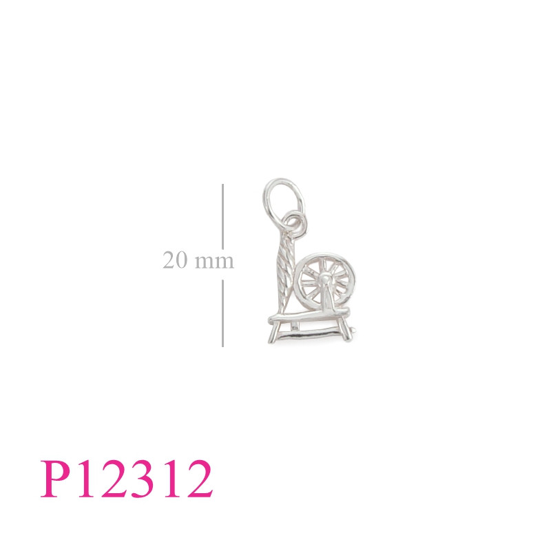 <p>Pendant, spinner.</p>