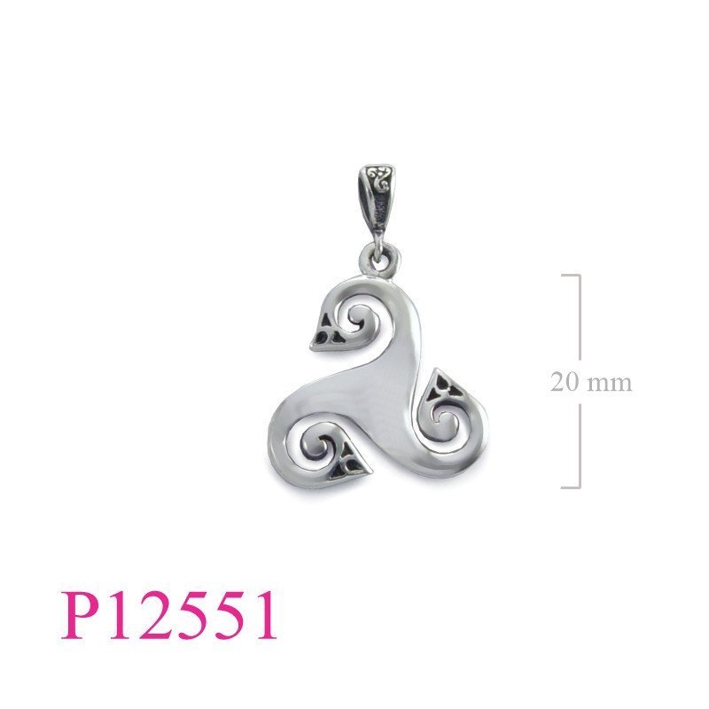 <p>Pendant, 3 spirals.</p>