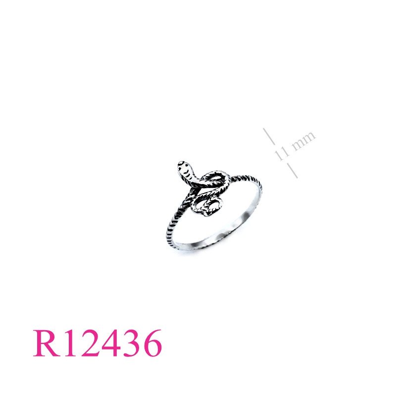 <p>Ring, Cobra snake.</p>