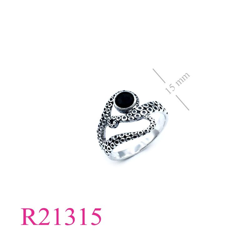 <p>Stone Ring, squid tentacles and round Onyx.</p>