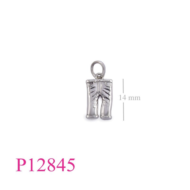 <p>Pendant, jean pants.</p>