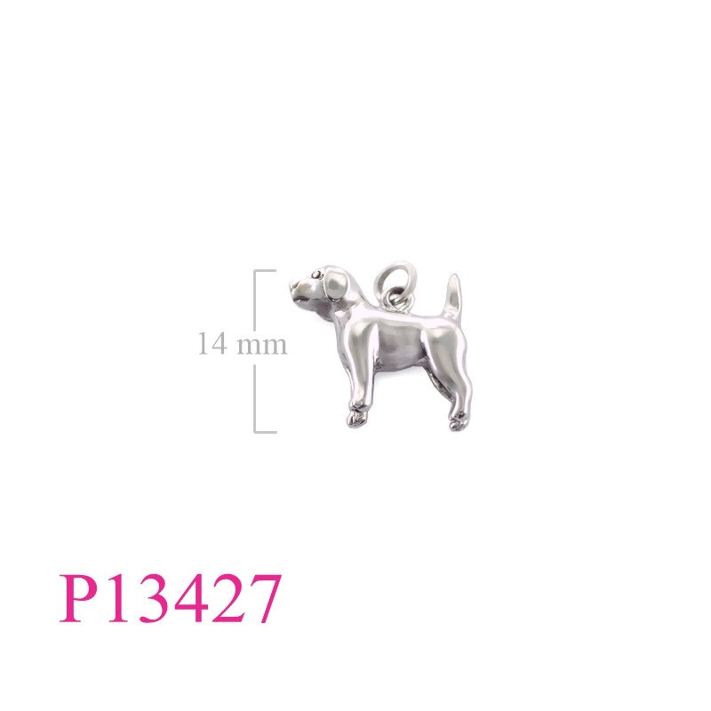 <p>Pendant, dog.</p>
