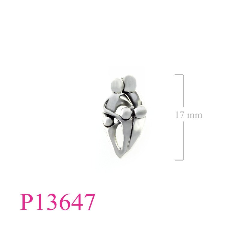 <p>Pendant, parent and 3 kids.</p>