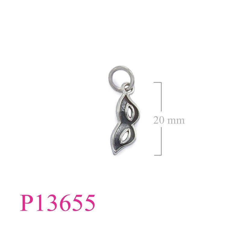 <p>Pendant, mask.</p>