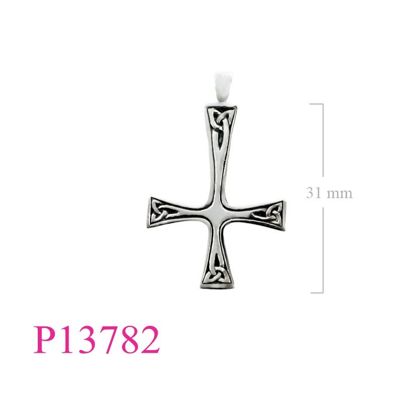 <p>Pendant, Trinity cross.</p>