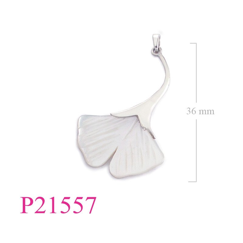 <p>Pendant, 27mm ginkgo leaf.</p>