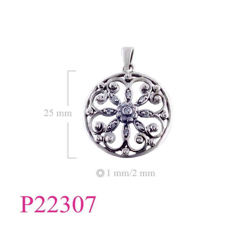 <p>Pendant, round Arabesque design with small CCZs.</p>