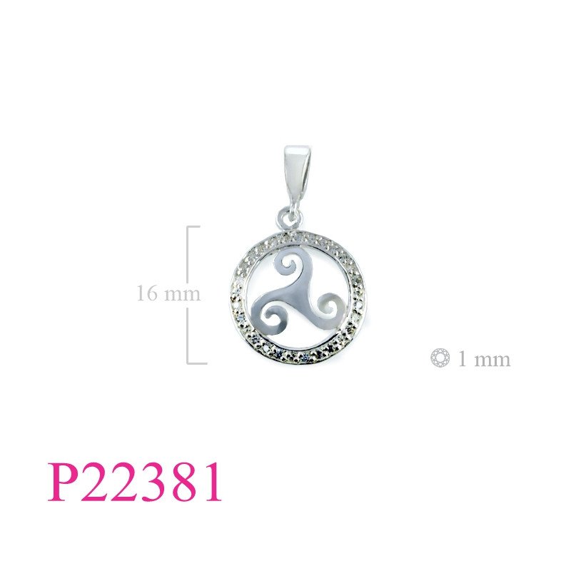 <p>Pendant, Triskelion in round with small CCZs.</p>
<p>Weight 1.54 g.</p>