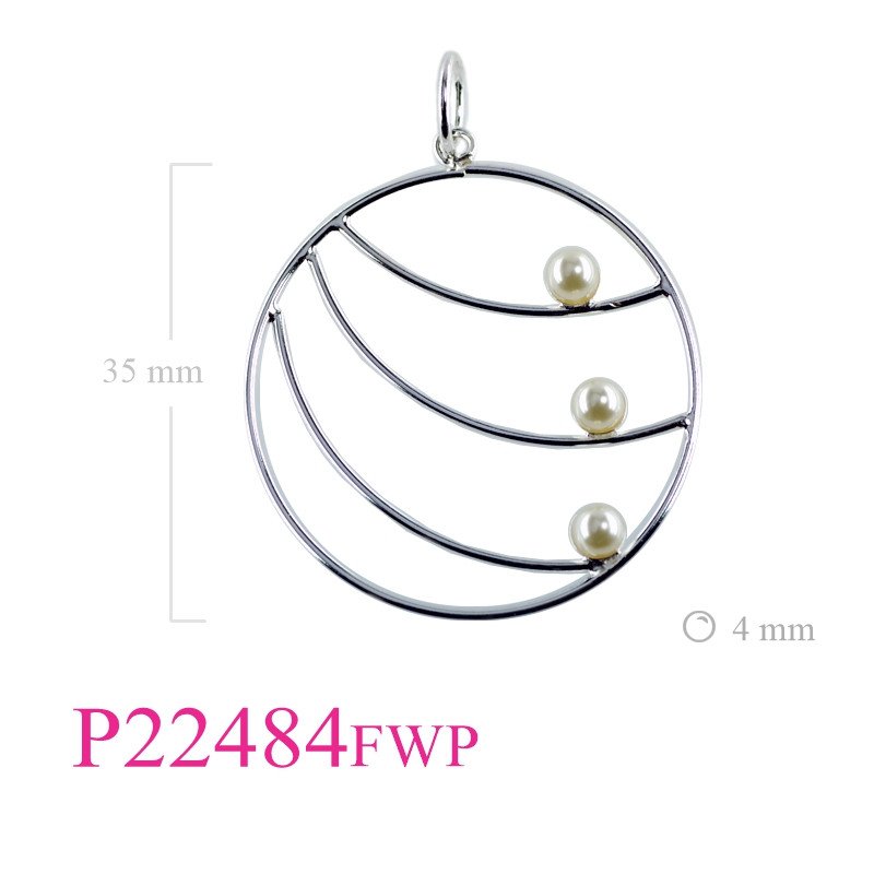 <p>Pendant, 35mm round and 3 Fresh Water Perls.</p>