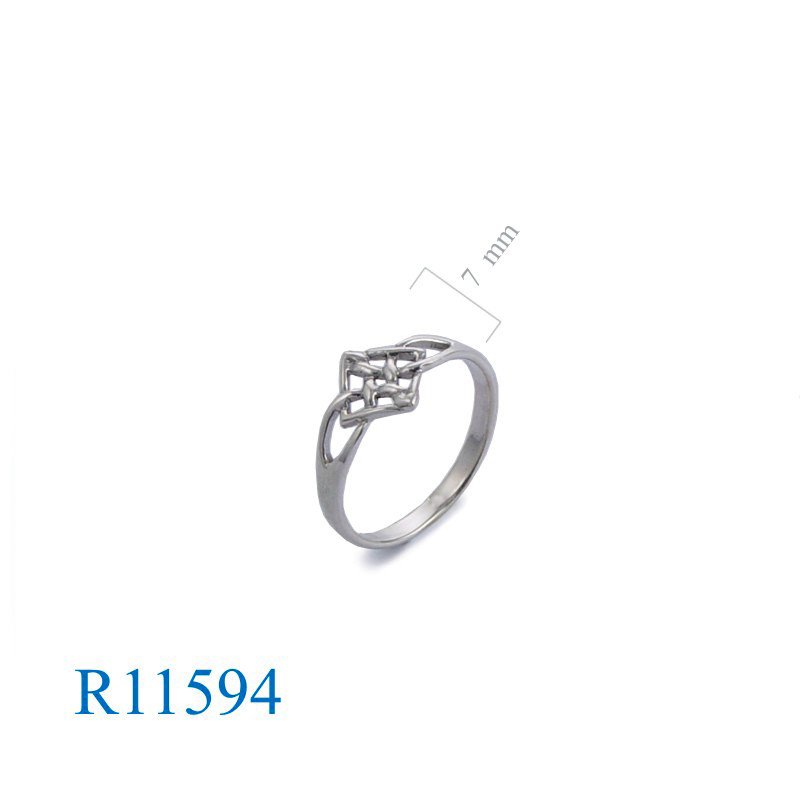 <p>Ring, square celtic.</p>