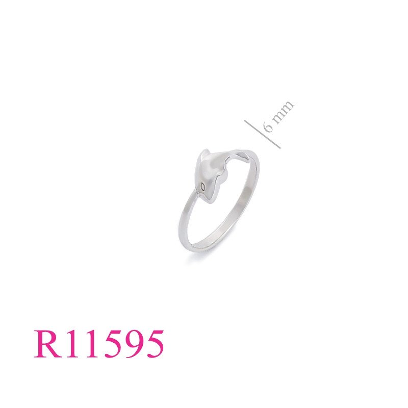 <p>Ring, small dolphin.</p>
