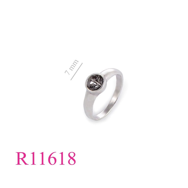 <p>Ring, small round Thistle.</p>