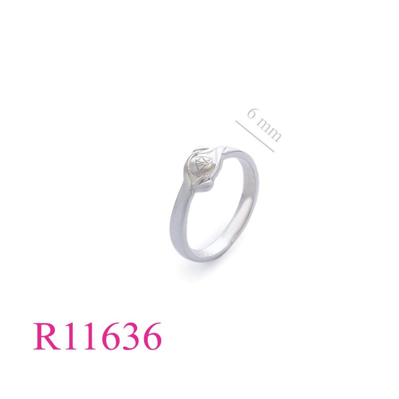 <p>Rose Ring, Mackintosh Ring, small Mackintosh .</p>