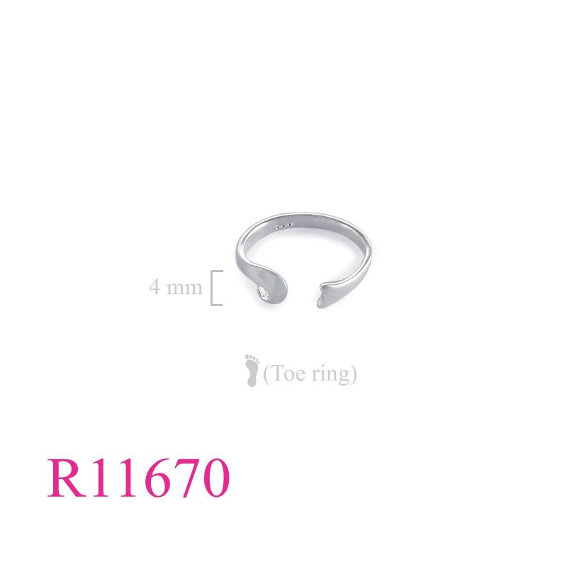 <p>Toe Ring, curl line.</p>