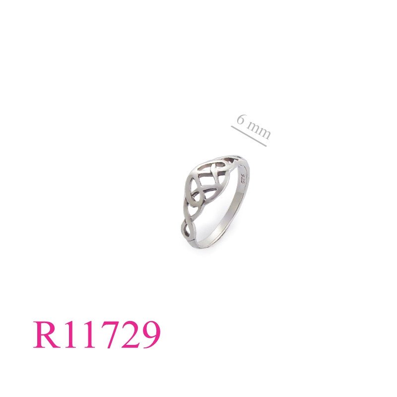 <p>Ring, celtic.</p>