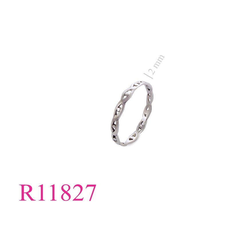 <p>Ring, twist wire and dots.</p>