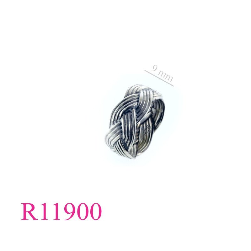 <p>Ring, 8.5mm 4 lines braid.</p>