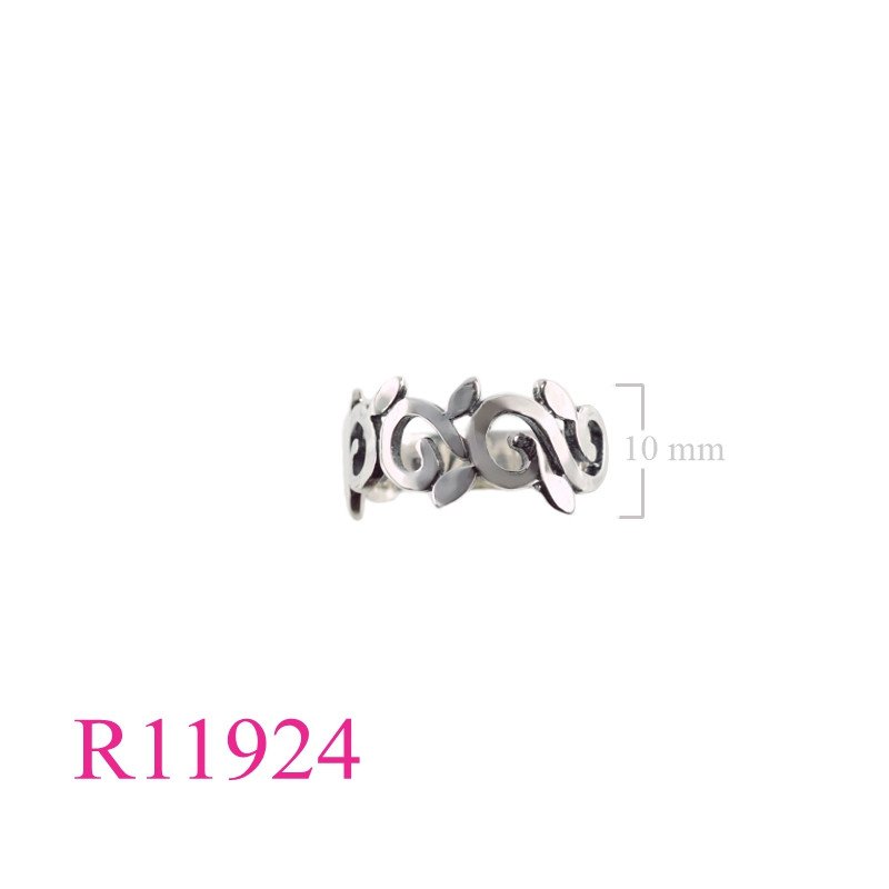 <p>Band Ring, cut out vine design.</p>
