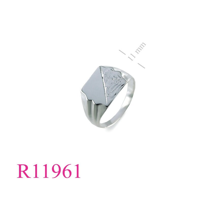 <p>Signet Ring, half engraved signet square.</p>