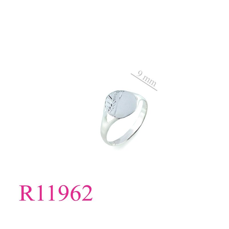 <p>Signet Ring, 10mm half engraved signet round.</p>