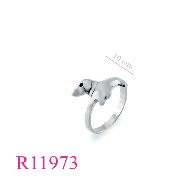 <p>Ring, hot dog.</p>