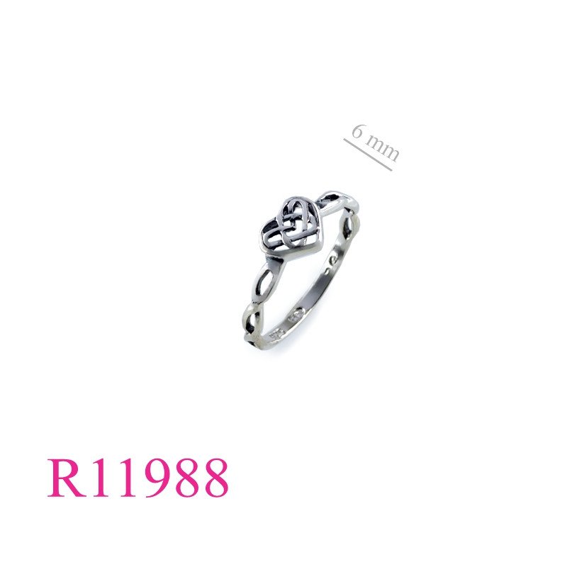 <p>Celtic Ring, Heart Ring, Celtic.</p>