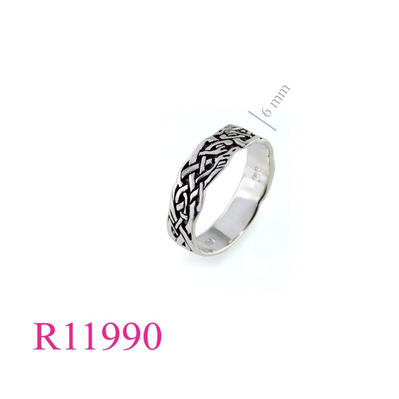<p>Band Ring, Celtic.</p>