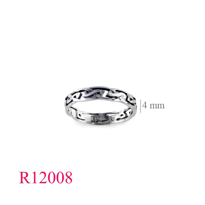 <p>Band Ring, 4mm open Celtic.</p>