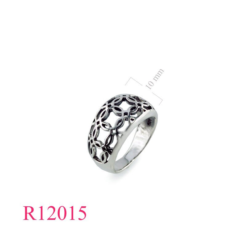 <p>Ring, flower of life stencil design.</p>