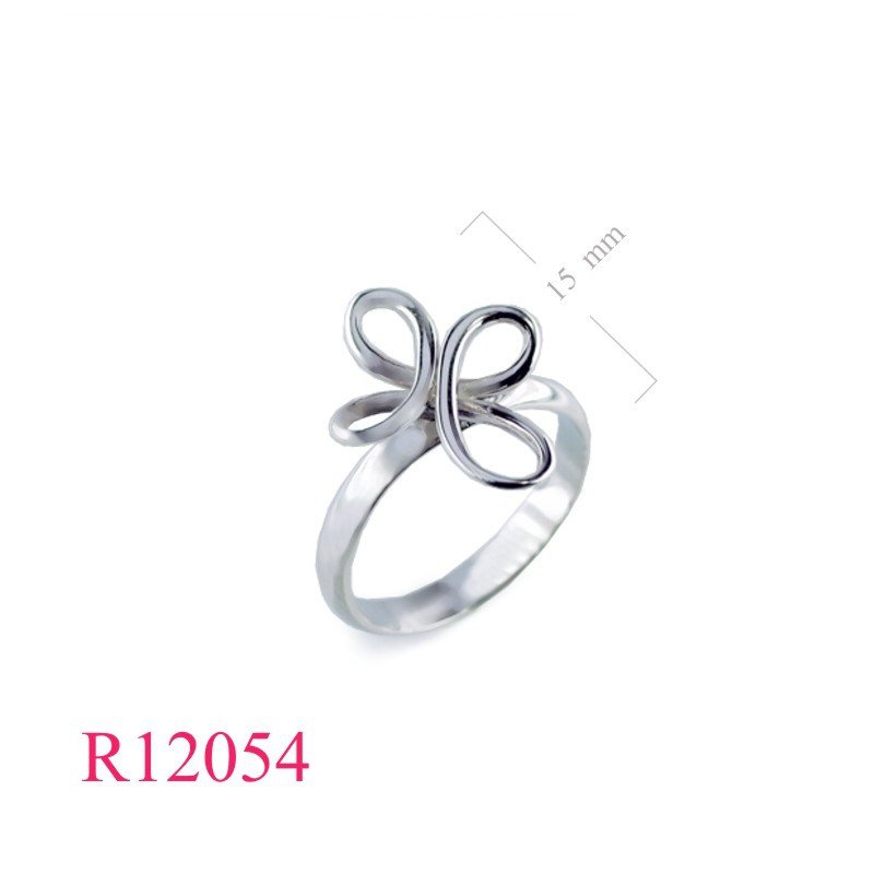 <p>Infinity Ring, Cross Ring, wire design.</p>