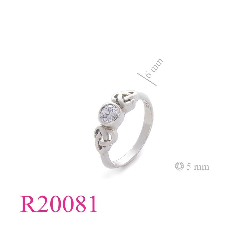 Stone ring, celtic with 5mm round CCZ.